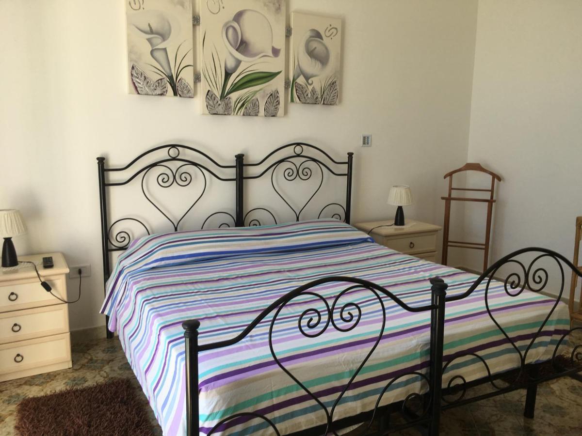 Casa Direttamente Sul Mare Βίλα Marina di Mancaversa Εξωτερικό φωτογραφία